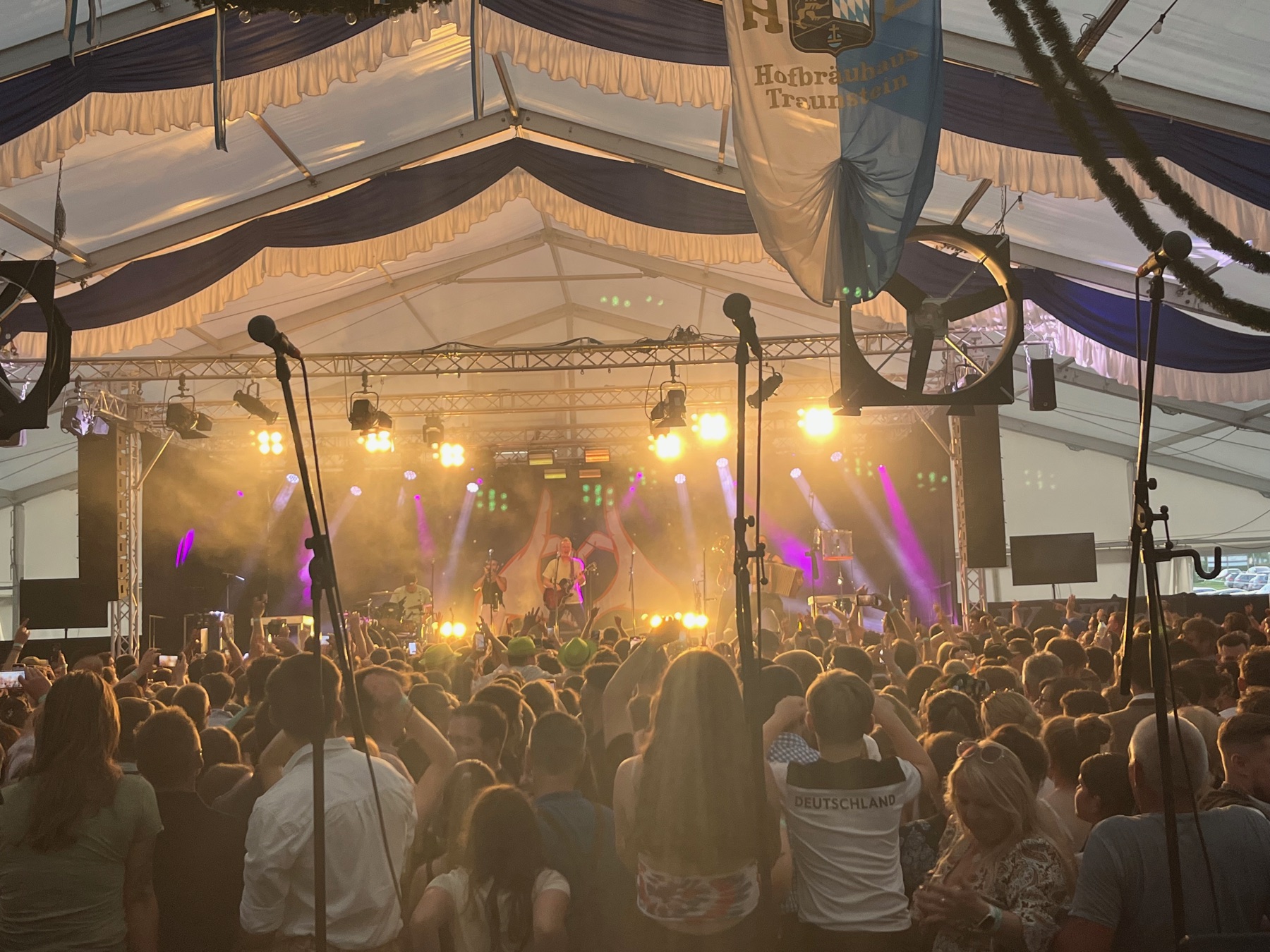 Fäaschtbänkler Konzert beim Feuerwehrfest Taching 2025